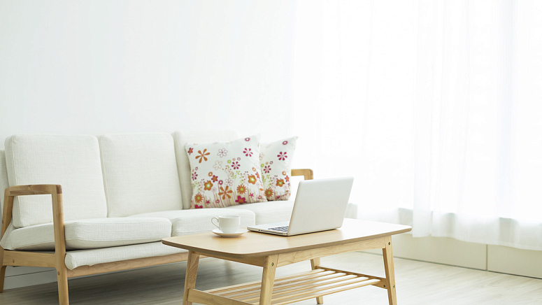 диван, подушка