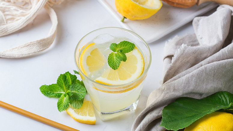 лимон и мята фото