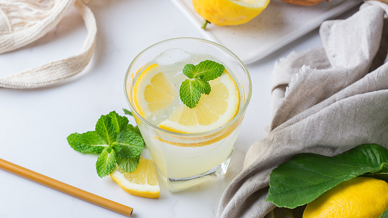 вода с лимоном фото