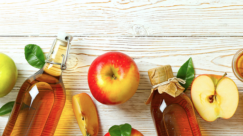 яблочный уксус свежий фото