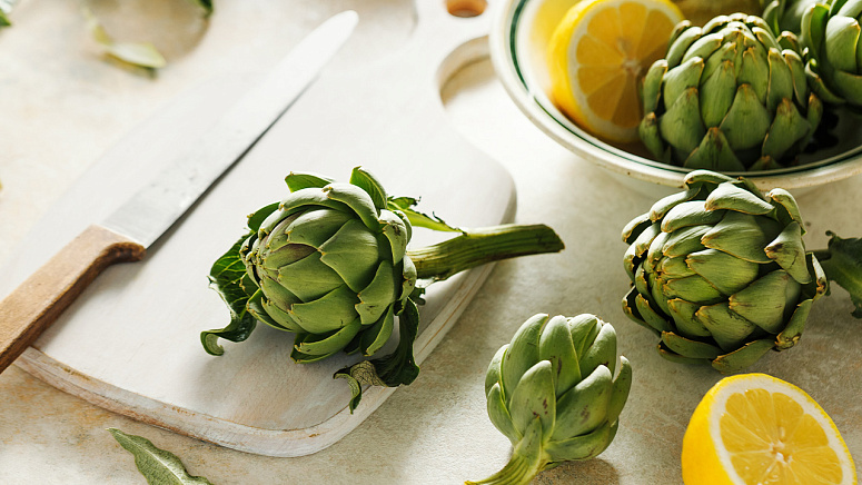 Артишок с лимоном фото