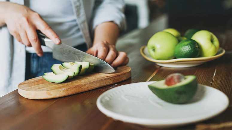 авокадо, яблоко