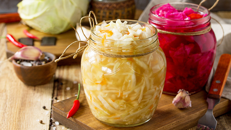Квашеная капуста в банке фото