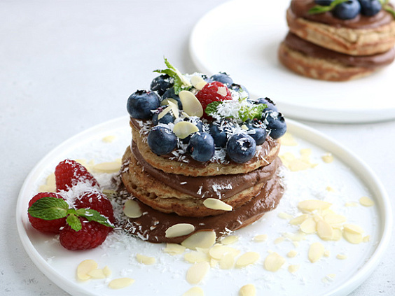 Оладьи с шоколадным кремом