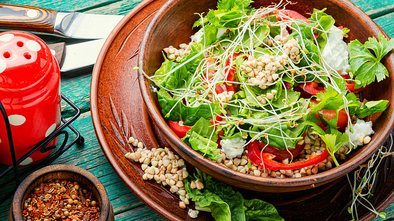 салат, тарелка