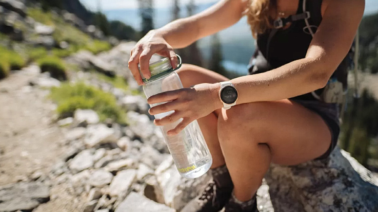 вода в бутылки фото