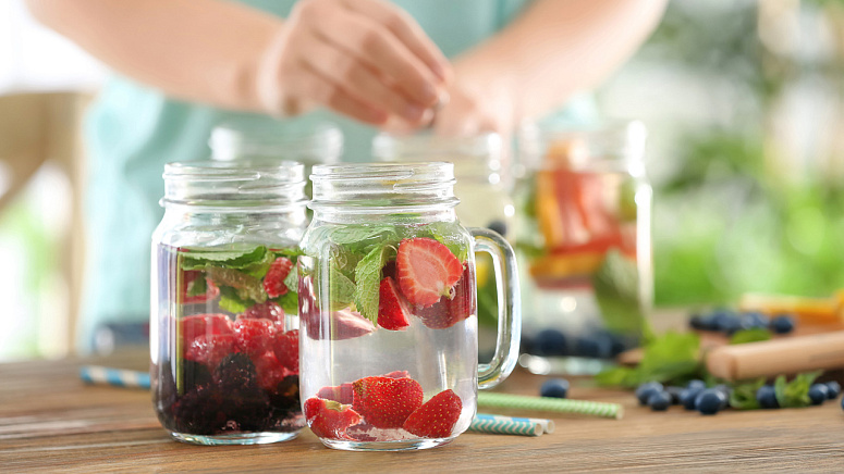 клубника в стакане фото