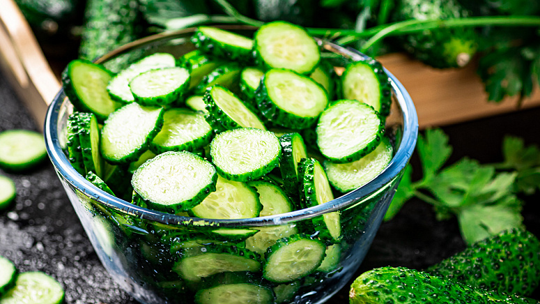 огурцы свежие нарезанные фото