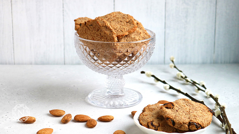 миндаль, миндальное печенье