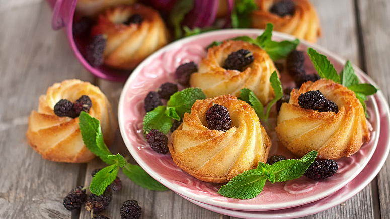 выпечка с шелковицей фото