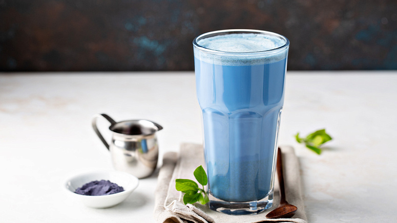 голубая матча фото