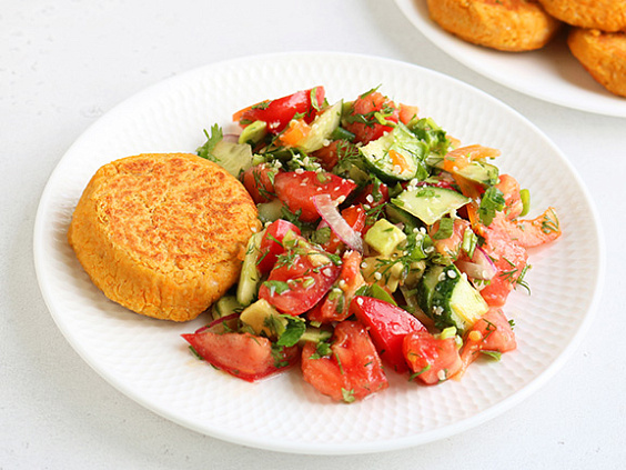 Нутовые котлеты