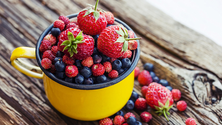 Свежие ягоды фото